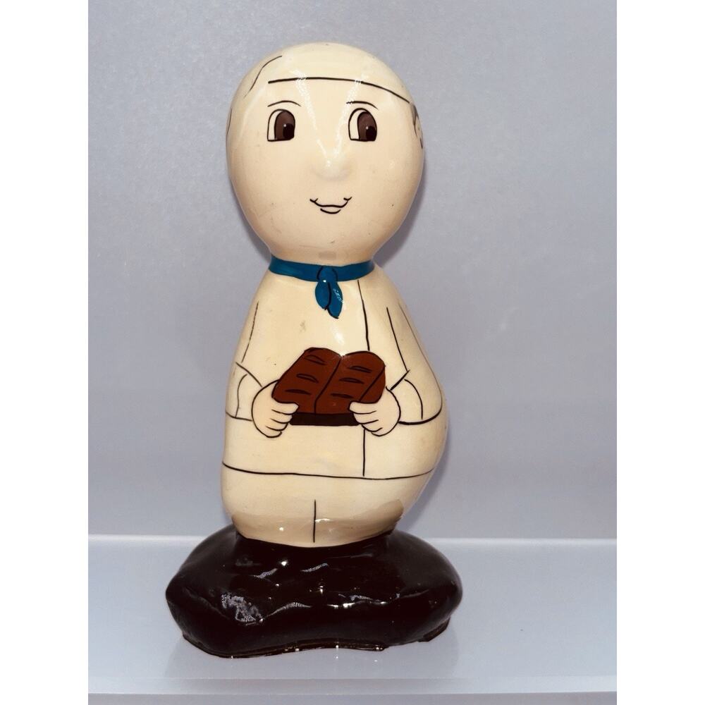 Vintage ROCK HEADS Baker Figurine Paperweight Handpainted Loaves Bread Damage